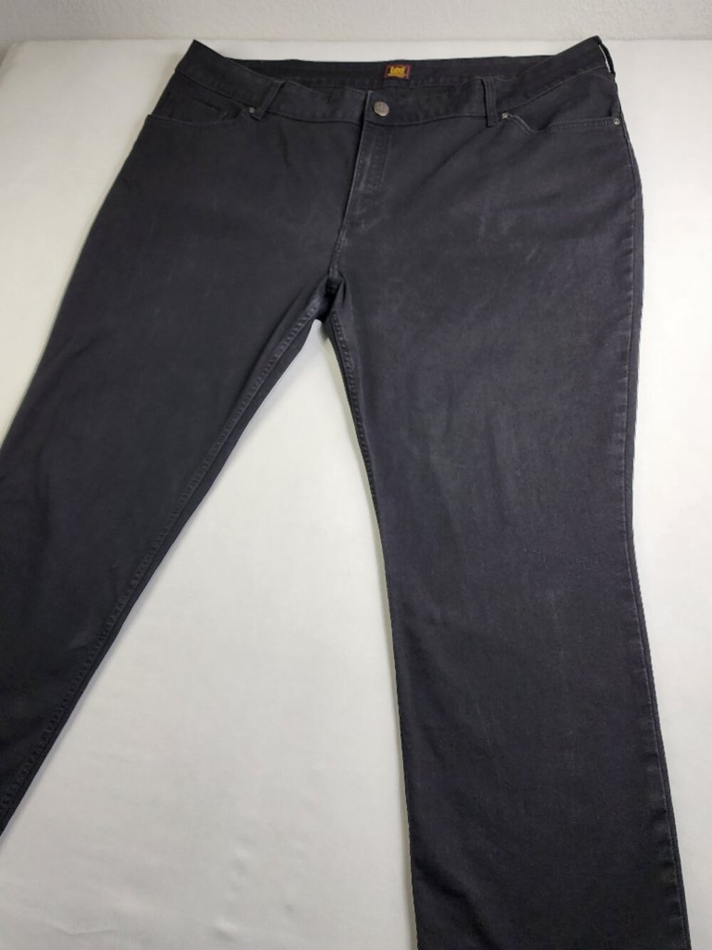 Lee Woman's 26W Medium Black Jeans Regular Fit Straight Leg Stretch Classic